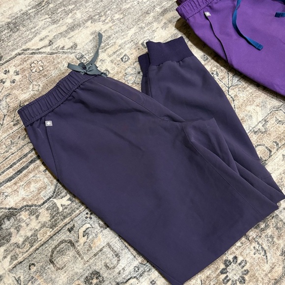 Figs pants nurse scrubs tansen jogger pants size L bundle MENS - Picture 3 of 8